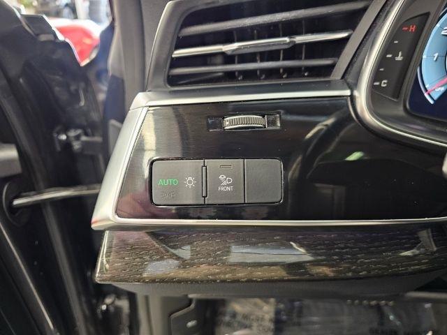 Audi Q8 Premium Plus 55 TFSI quattro 2021