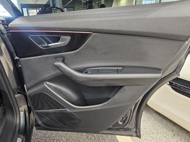 Audi Q8 Premium Plus 55 TFSI quattro 2021