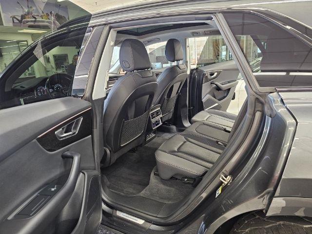 Audi Q8 Premium Plus 55 TFSI quattro 2021