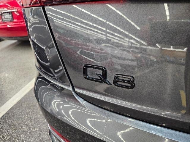 Audi Q8 Premium Plus 55 TFSI quattro 2021