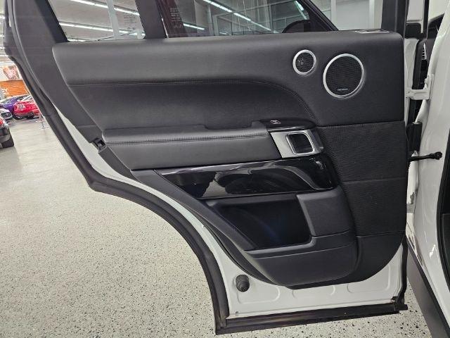 Land Rover Range Rover V8 Supercharged SWB 2017