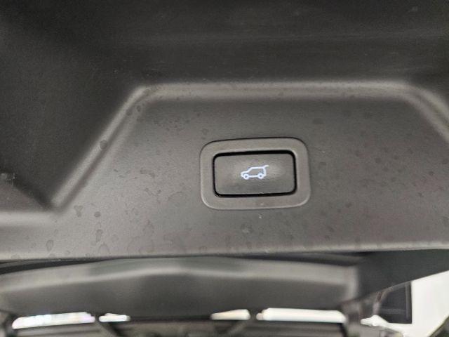 Land Rover Range Rover V8 Supercharged SWB 2017