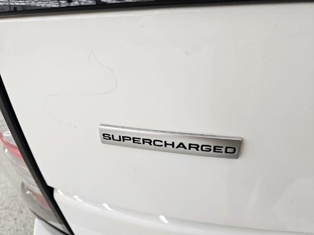 Land Rover Range Rover V8 Supercharged SWB 2017