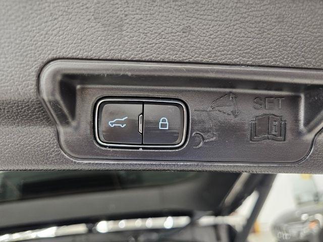 Ford Explorer XLT 4WD 2020