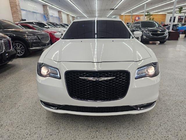 Chrysler 300 4dr Sdn 300S AWD 2015