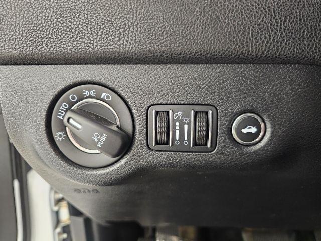 Chrysler 300 4dr Sdn 300S AWD 2015