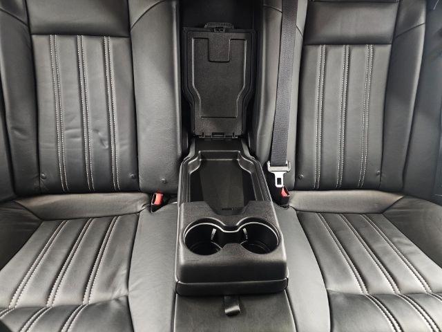 Chrysler 300 4dr Sdn 300S AWD 2015