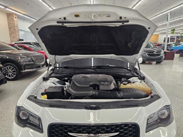 Chrysler 300 4dr Sdn 300S AWD 2015