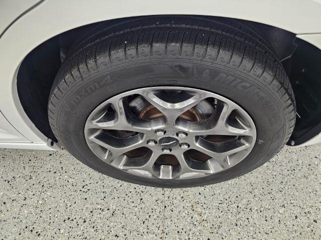 Chrysler 300 4dr Sdn 300S AWD 2015