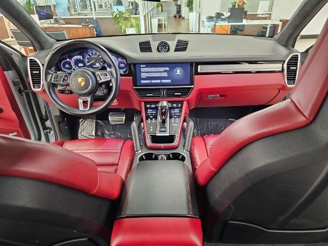 Porsche Cayenne Turbo S E-Hybrid AWD 2022