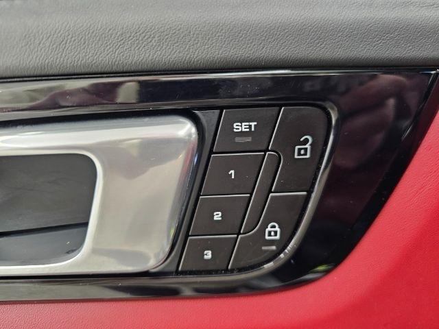 Porsche Cayenne Turbo S E-Hybrid AWD 2022