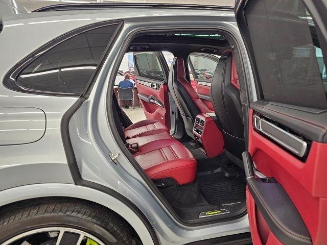 Porsche Cayenne Turbo S E-Hybrid AWD 2022