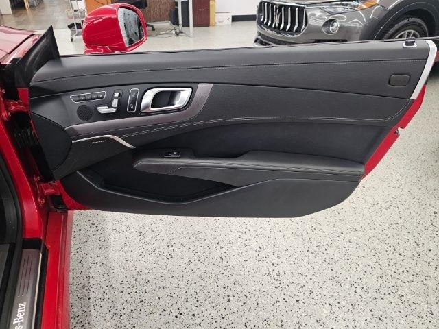 Mercedes-Benz SL-Class 2dr Roadster SL 550 2013