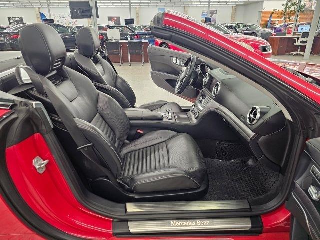 Mercedes-Benz SL-Class 2dr Roadster SL 550 2013