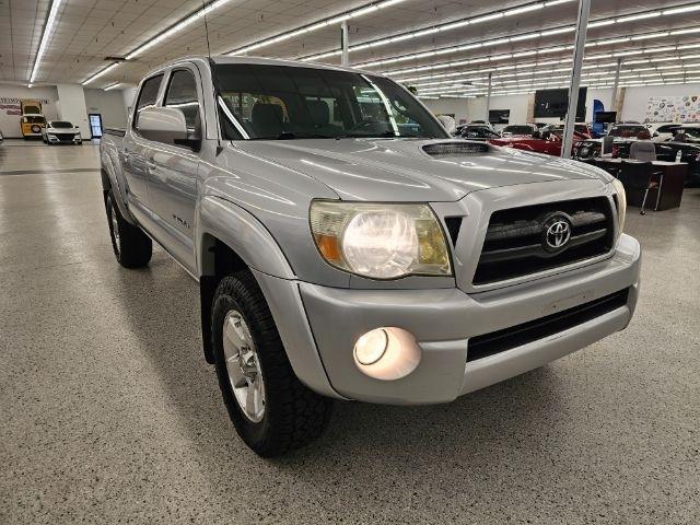 Toyota Tacoma 2WD Dbl V6 AT PreRunner (Natl) 2008