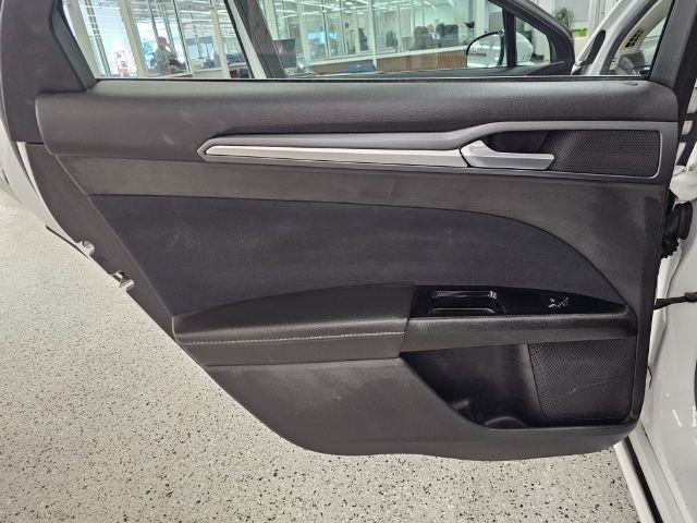 Ford Fusion 4dr Sdn SE FWD 2014