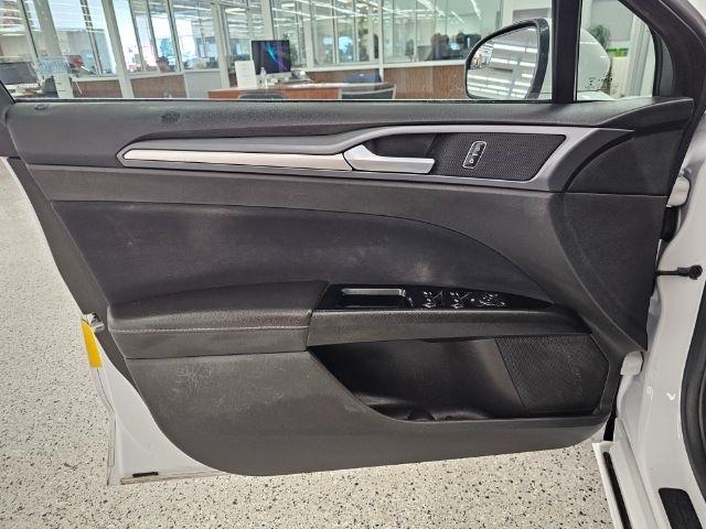 Ford Fusion 4dr Sdn SE FWD 2014