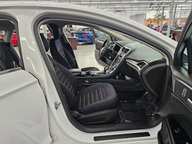 Ford Fusion 4dr Sdn SE FWD 2014