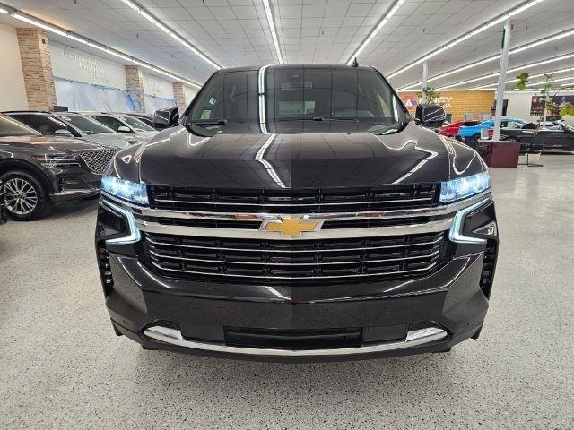 Chevrolet Suburban 4WD 4dr LT 2022