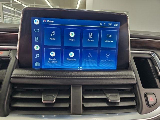 Chevrolet Suburban 4WD 4dr LT 2022