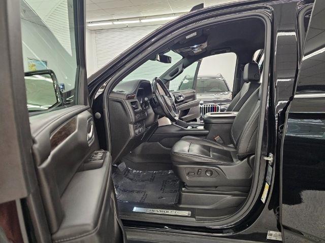 Chevrolet Suburban 4WD 4dr LT 2022