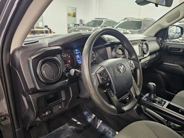 Toyota Tacoma 2WD SR5 Double Cab 5' Bed I4 AT (Natl) 2019
