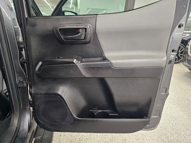 Toyota Tacoma 2WD SR5 Double Cab 5' Bed I4 AT (Natl) 2019