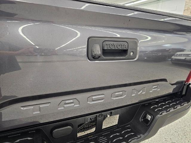 Toyota Tacoma 2WD SR5 Double Cab 5' Bed I4 AT (Natl) 2019