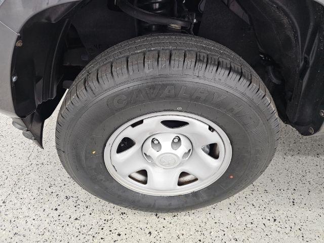 Toyota Tacoma 2WD SR5 Double Cab 5' Bed I4 AT (Natl) 2019