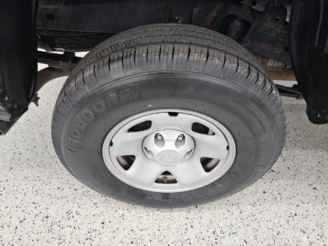 Toyota Tacoma 2WD SR5 Double Cab 5' Bed I4 AT (Natl) 2019