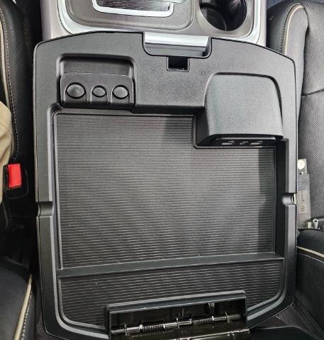 RAM 1500 Limited 4x4 Crew Cab 5'7" Box *Ltd Avail* 2018