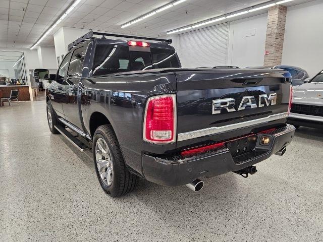 RAM 1500 Limited 4x4 Crew Cab 5'7" Box *Ltd Avail* 2018