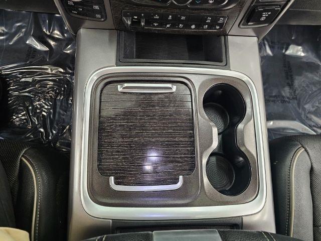 RAM 1500 Limited 4x4 Crew Cab 5'7" Box *Ltd Avail* 2018