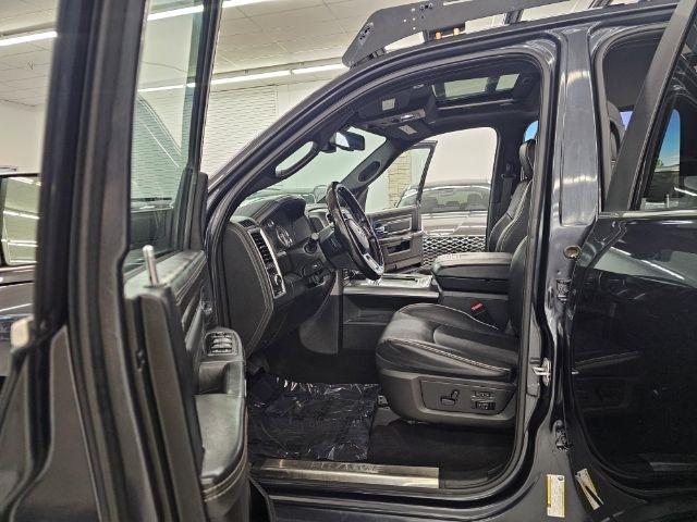 RAM 1500 Limited 4x4 Crew Cab 5'7" Box *Ltd Avail* 2018