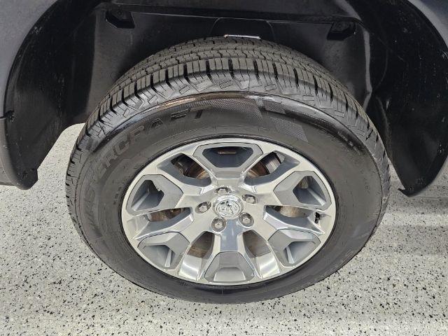 RAM 1500 Limited 4x4 Crew Cab 5'7" Box *Ltd Avail* 2018