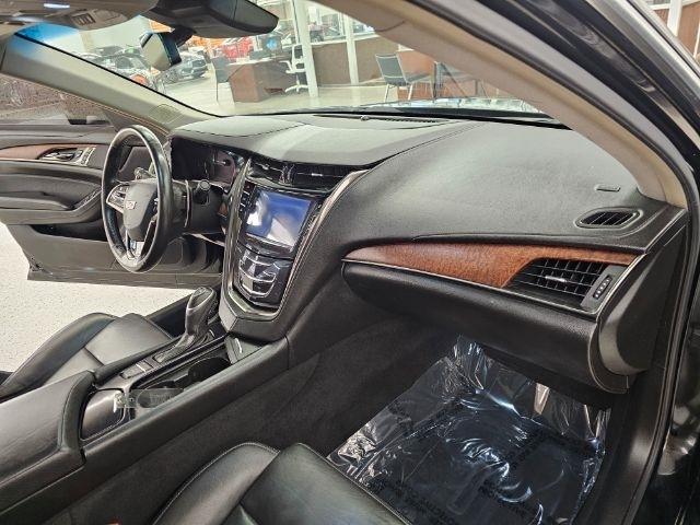 Cadillac CTS Sedan 4dr Sdn 3.6L Luxury AWD 2017