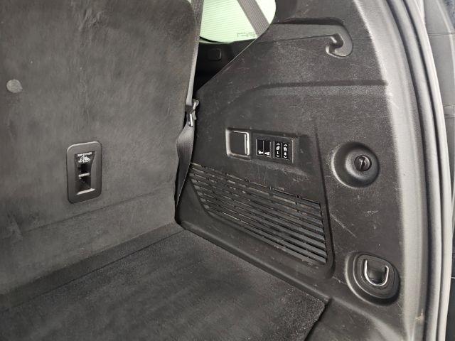 Chevrolet Tahoe 4WD 4dr Z71 2022