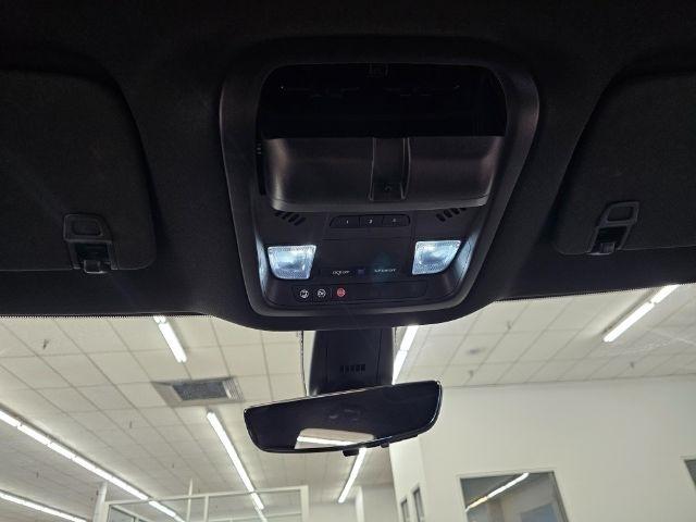 Buick Enclave AWD 4dr Premium 2024