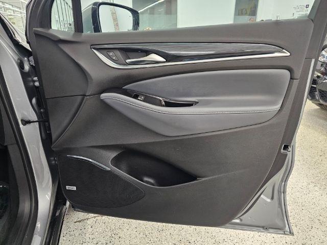 Buick Enclave AWD 4dr Premium 2024