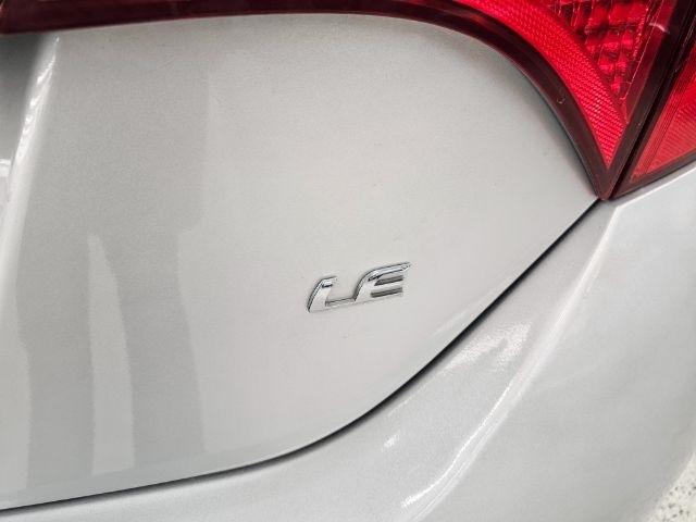 Toyota Corolla XLE CVT (Natl) 2018