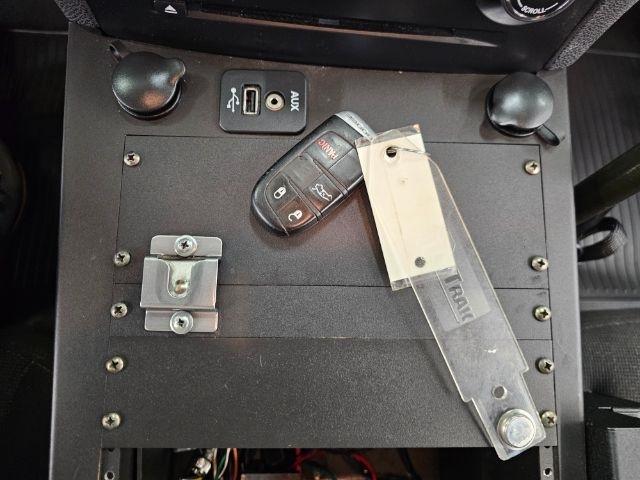 Dodge Charger 4dr Sdn Police RWD 2013