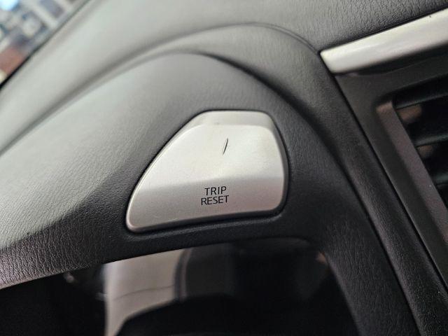 Nissan Pathfinder 4x4 SV 2019