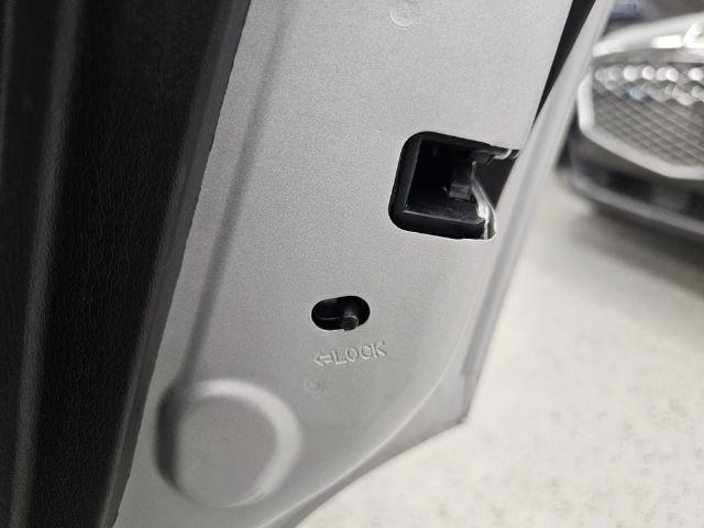 Nissan Pathfinder 4x4 SV 2019