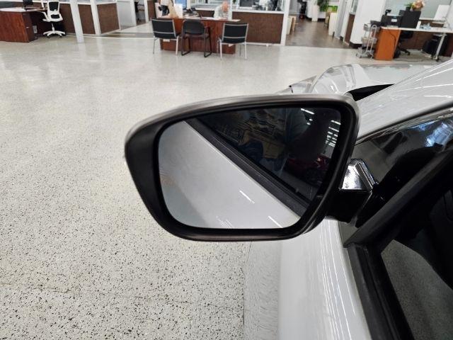 Nissan Pathfinder 4x4 SV 2019