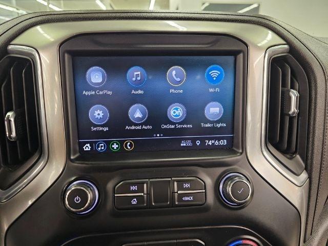 Chevrolet Silverado 1500 4WD Crew Cab 147" RST 2021