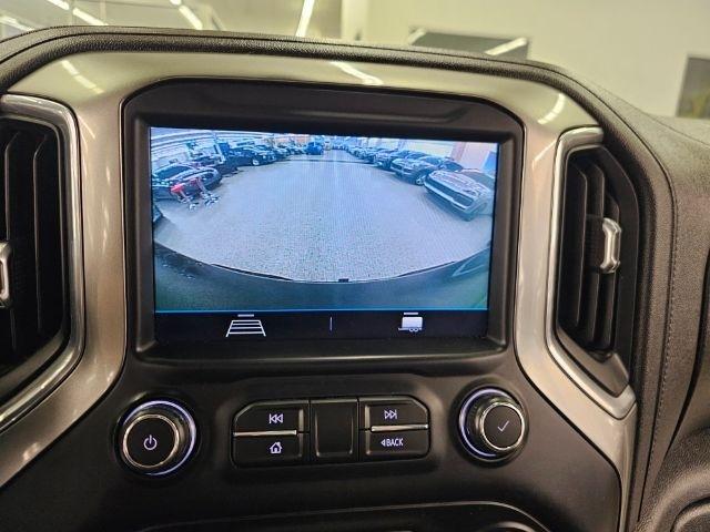 Chevrolet Silverado 1500 4WD Crew Cab 147" RST 2021