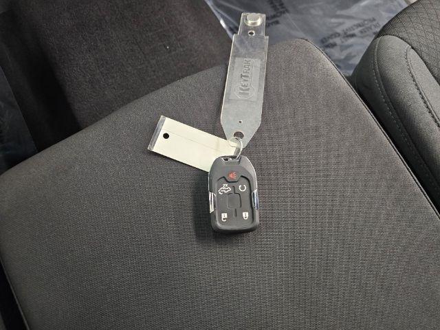 Chevrolet Silverado 1500 4WD Crew Cab 147" RST 2021