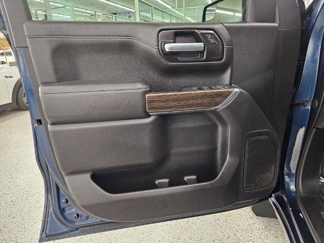 Chevrolet Silverado 1500 4WD Crew Cab 147" RST 2021