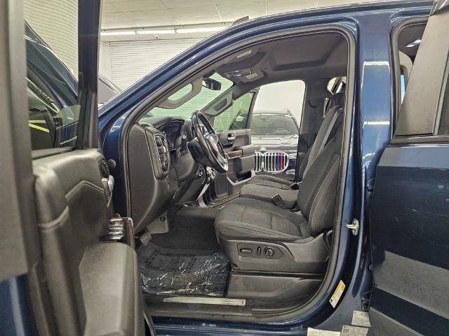 Chevrolet Silverado 1500 4WD Crew Cab 147" RST 2021