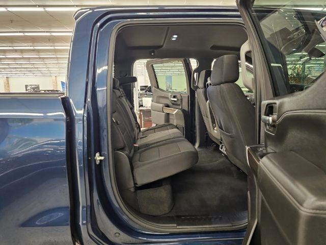 Chevrolet Silverado 1500 4WD Crew Cab 147" RST 2021